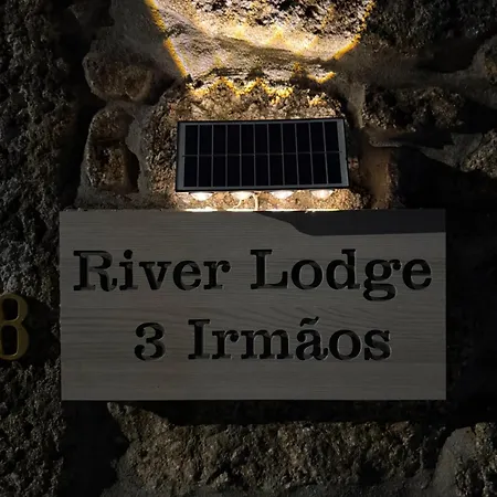 Villa Riverlodge3